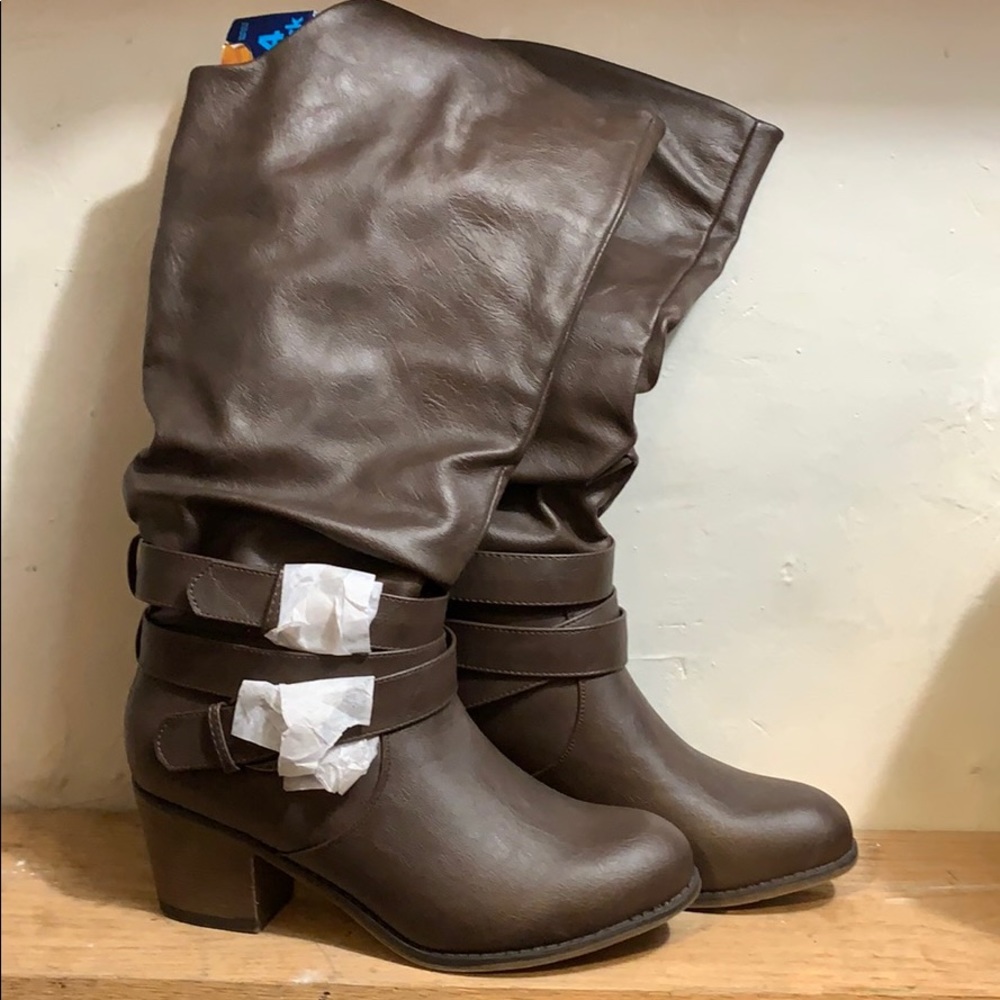 Pumpkin picking calling🍁New boots🍁